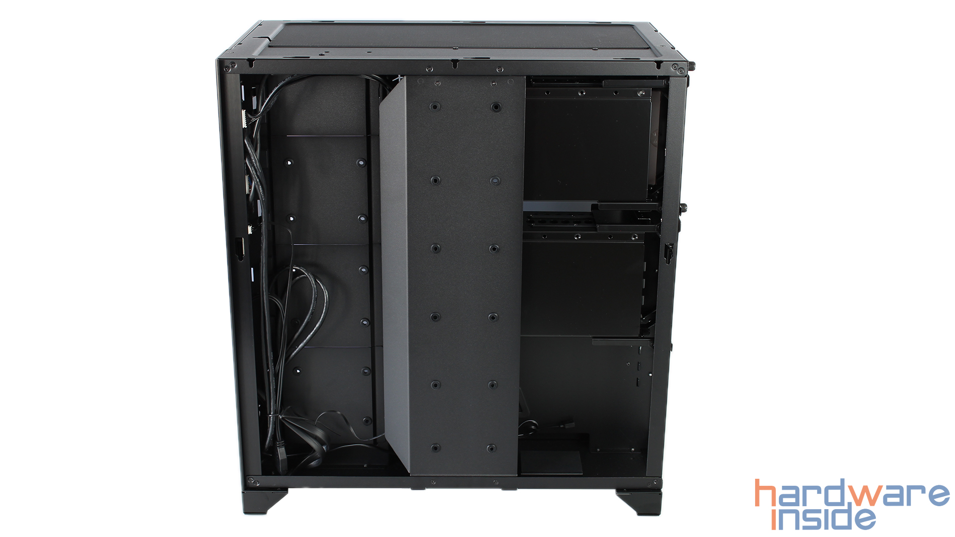 LianLi_PCO11_Dynamic_XL_03.jpg