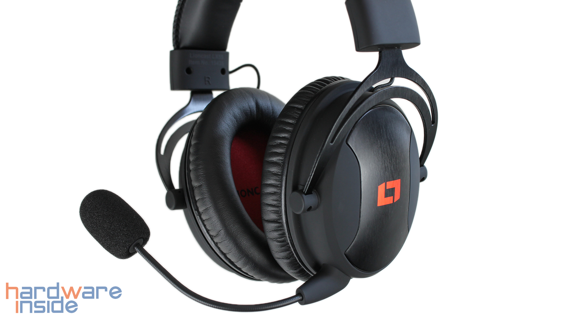 lioncast-lx55-04.jpg