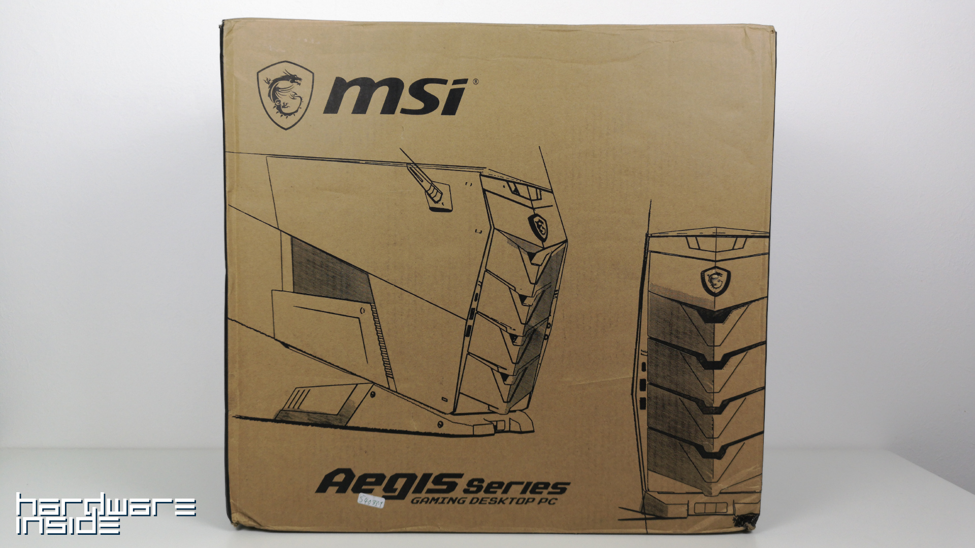 MSI Aegis 3 8RD Verpackung 1