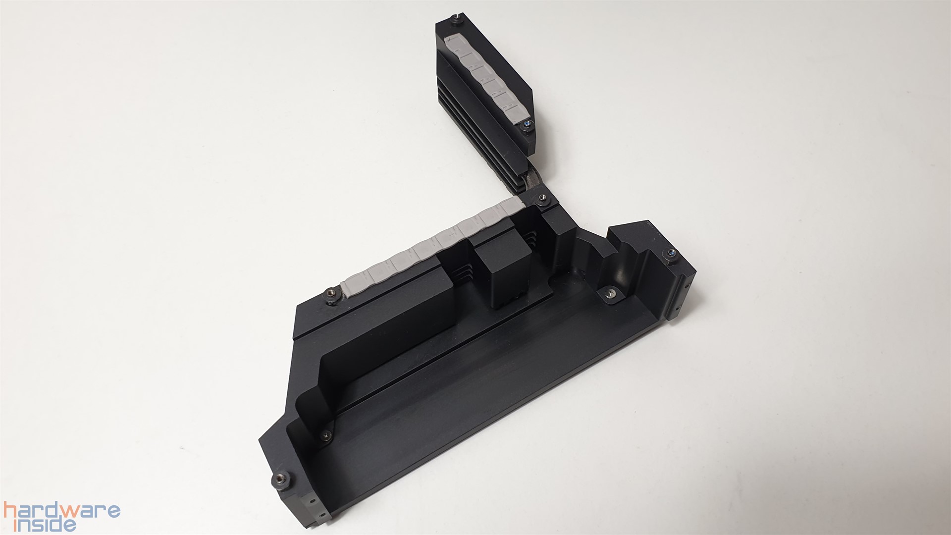 MSI MEG X570 UNIFY - Kühler.jpg