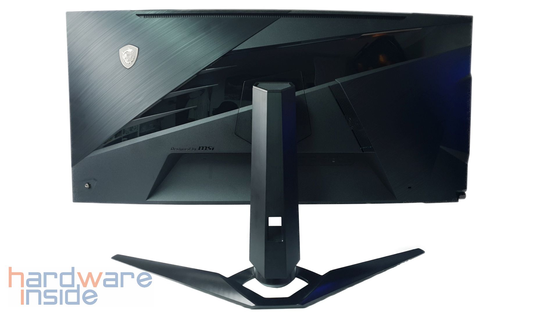 msi-meg381cqrde-plus-rückseite.jpg