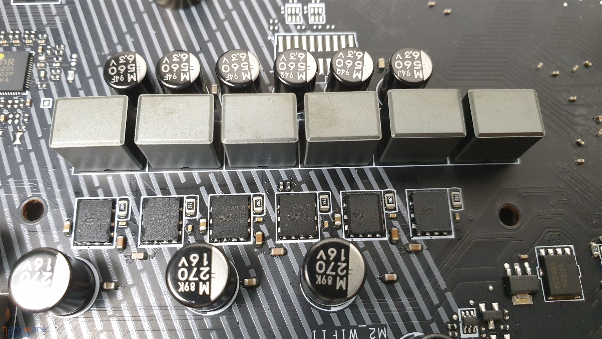 MSI MPG X570 GAMING PRO CARBON WIFI Teardown Power Stages 2.jpg