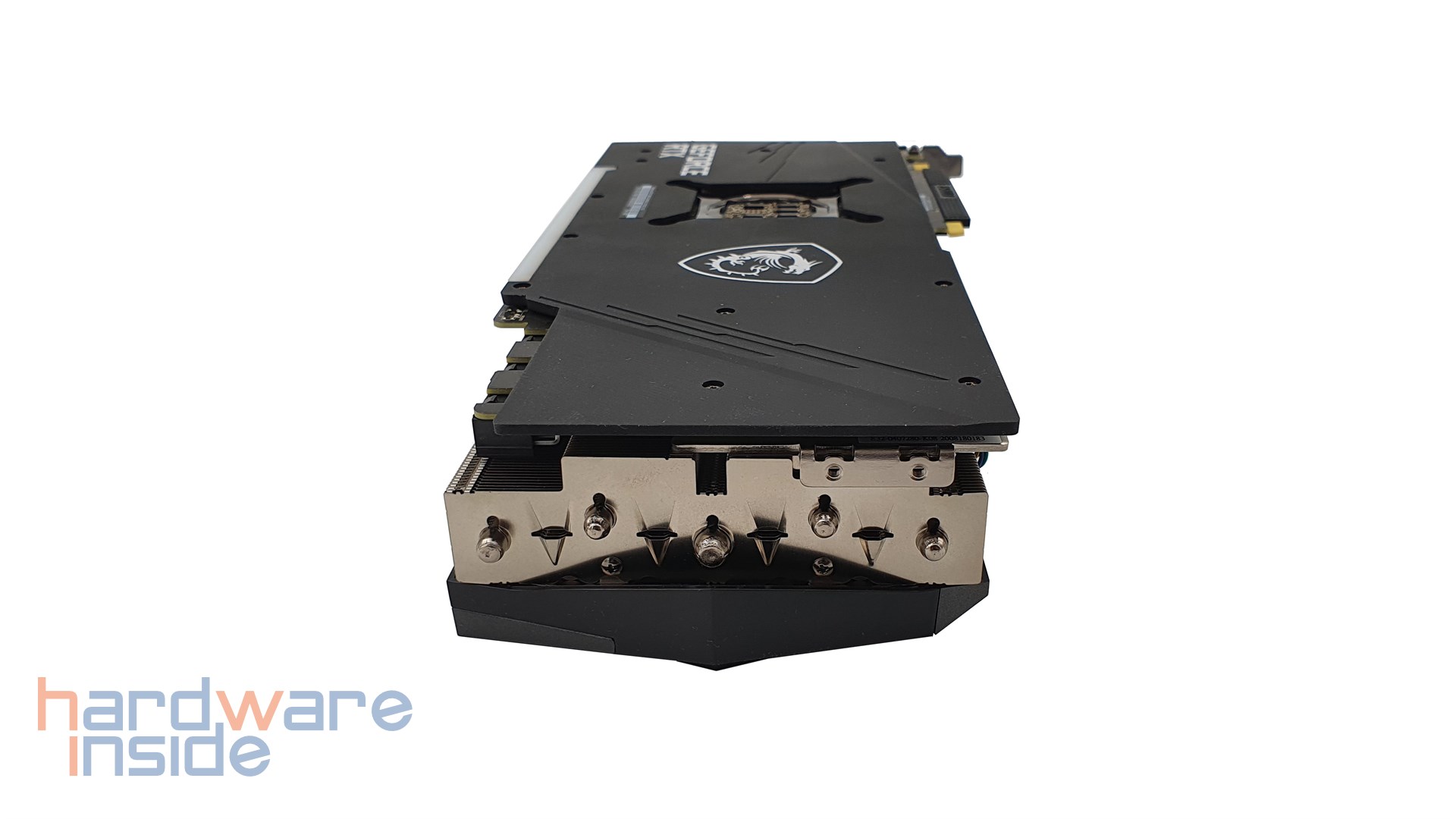 MSI_NVIDIA_RTX_3080_GAMING_TRIO_X_9.jpg