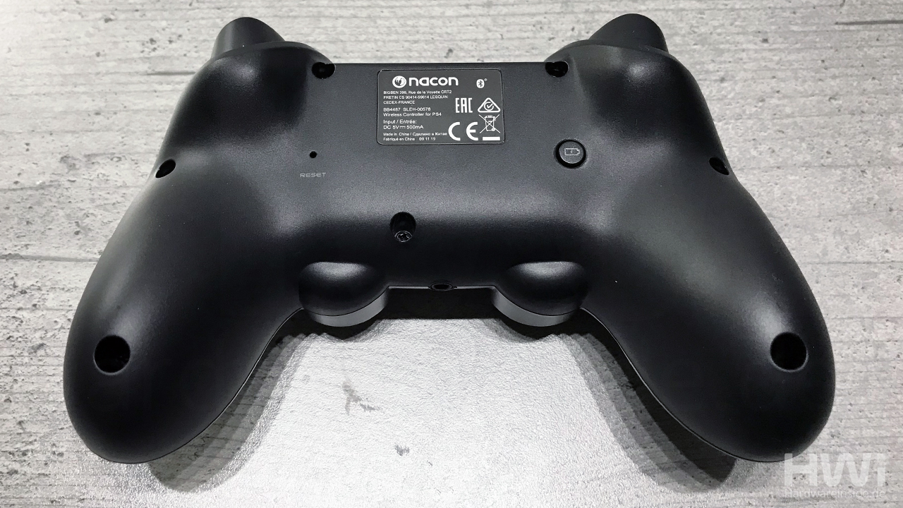 Nacon_Asymmetric_Wireless_Controller_ansicht6