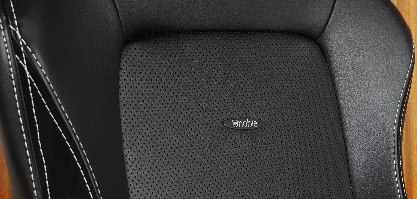 Noblechairs HERO (1)