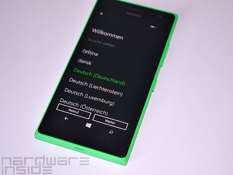 Nokia Lumia 735 Smartphone