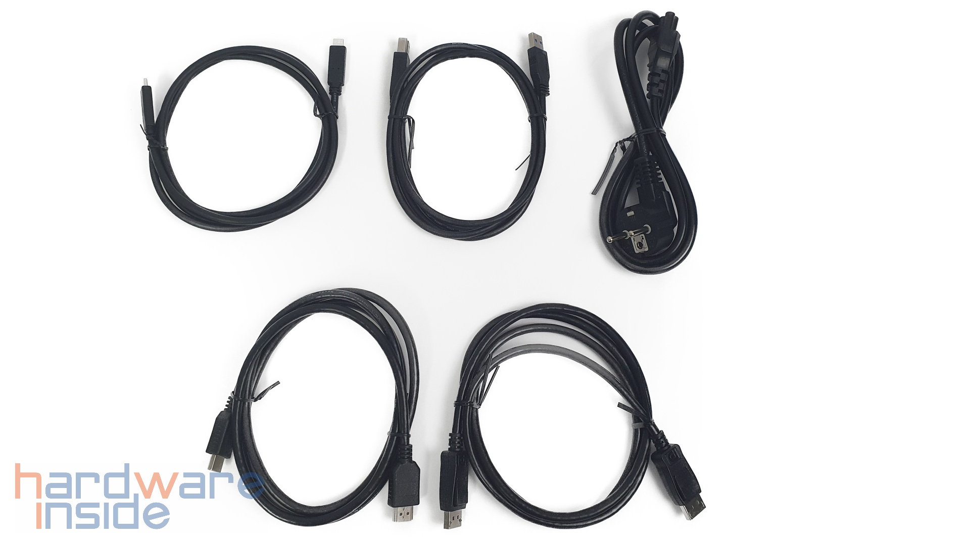 nzxt-canvas-27q-kabel.jpg