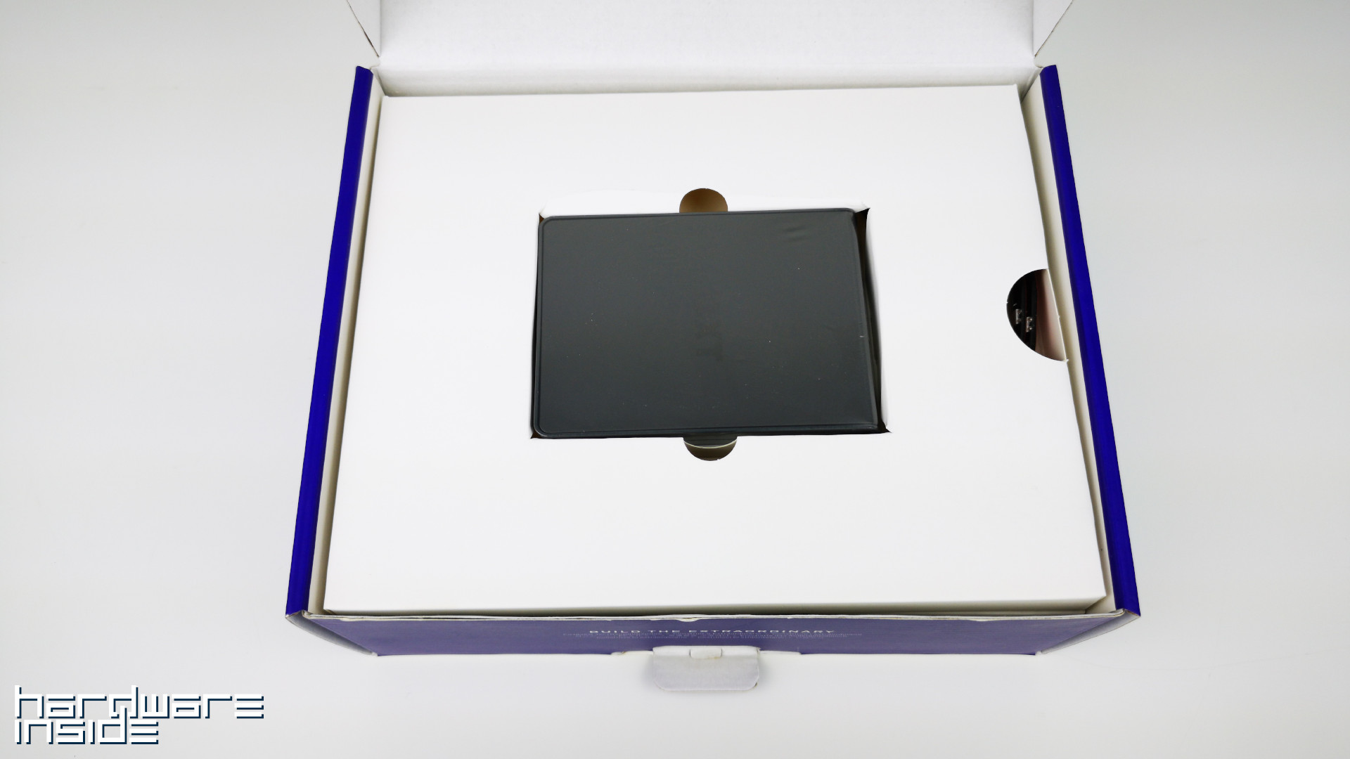 NZXT HUE 2 3
