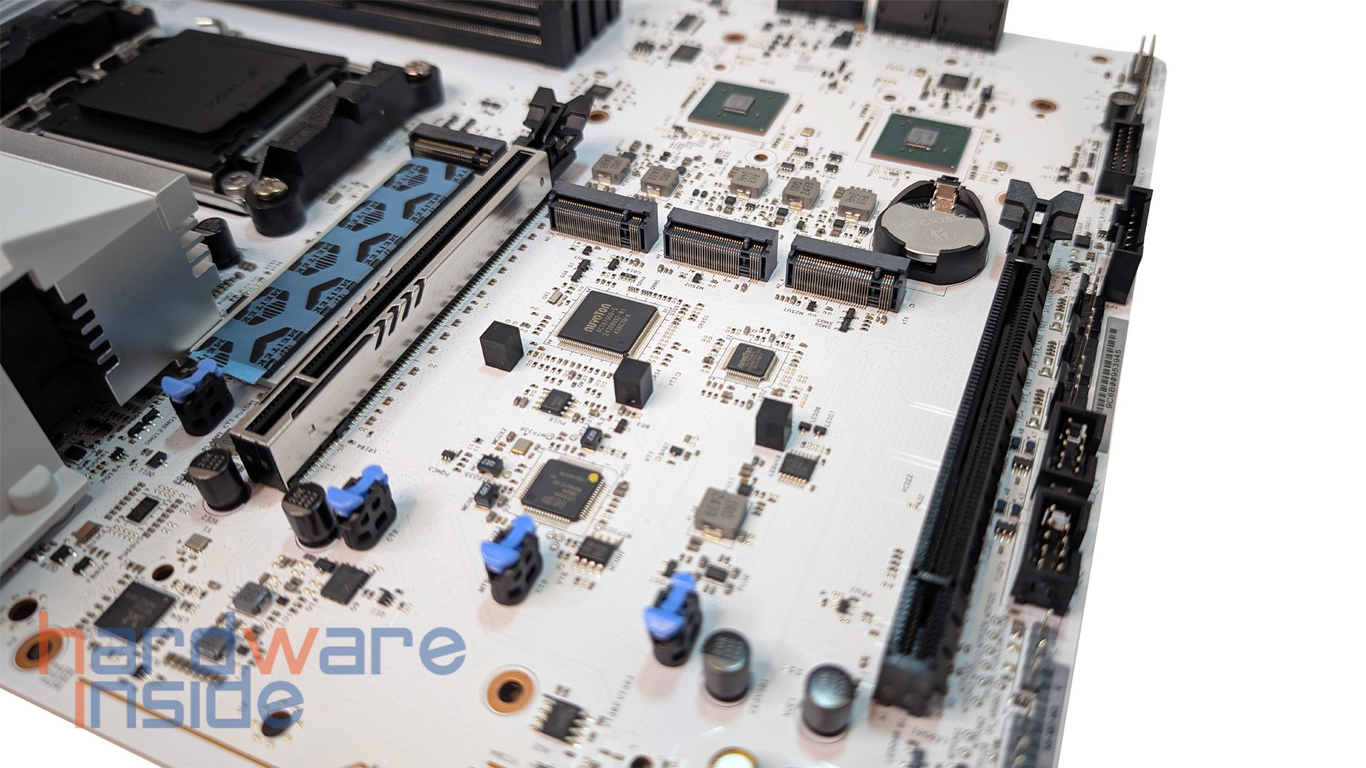 nzxt-n9-x870e-am5-anschluesse-2.jpg