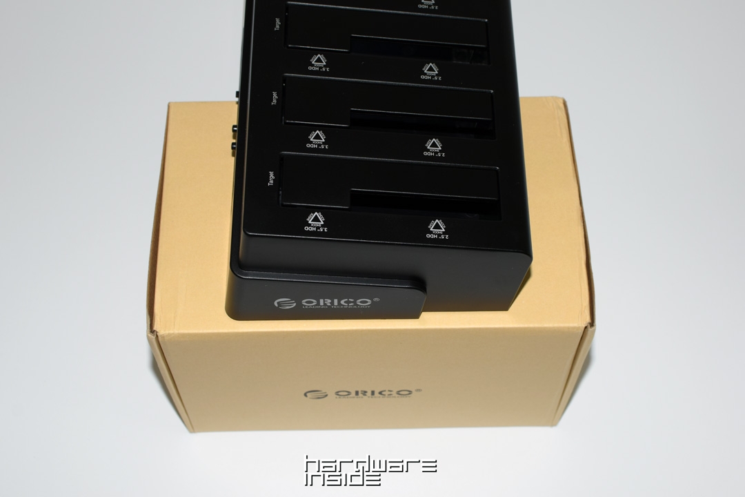 ORICO 2.5 / 3.5 inch 4 Bay USB3.0 1 to 3 Clone Hard Drive Dock im Test