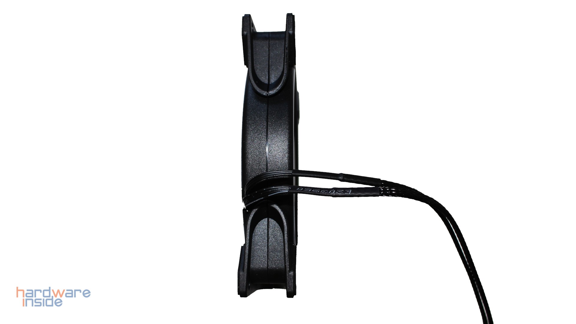 pc-cooler-corona-max-140-06.jpg