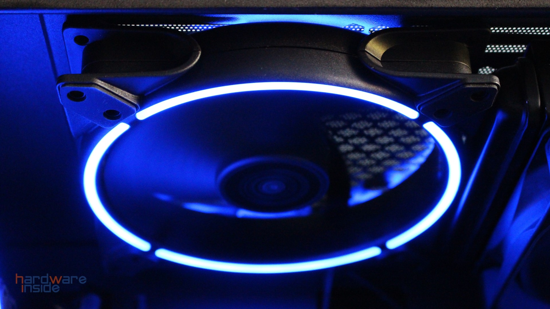 pc-cooler-corona-max-140-12.jpg