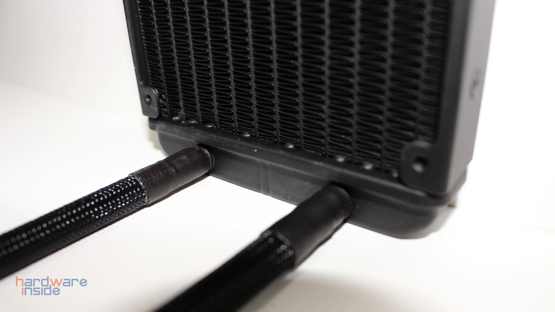 pc-cooler-gi-cl240vc-09.jpg