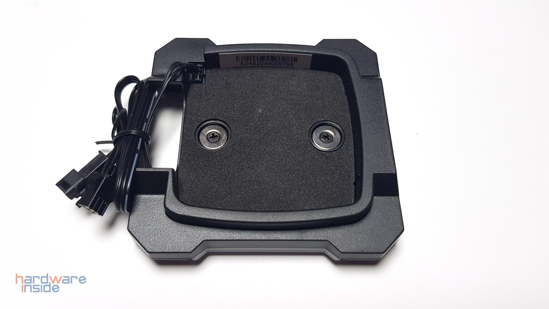 Phanteks Glacier One 240 MP - 12.jpg