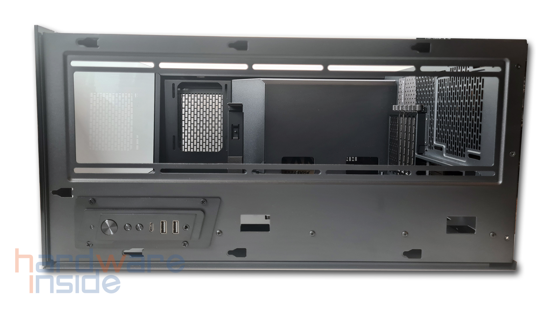 phanteks nv5_18.jpg