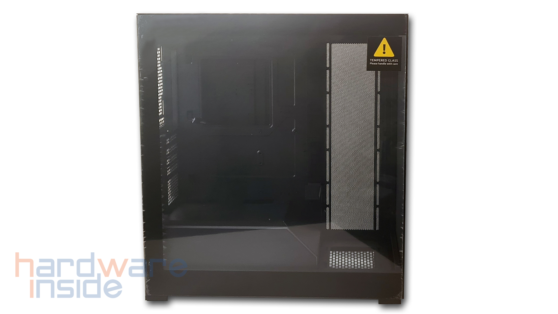 phanteks nv5_8.jpg