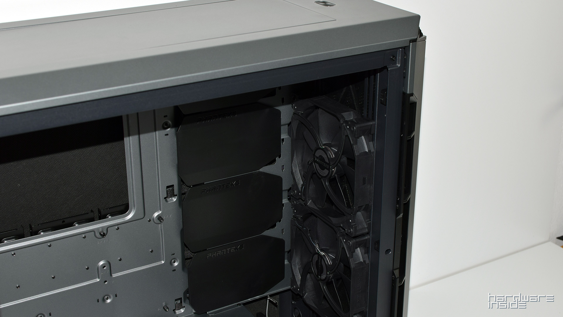 Phanteks P600s 09