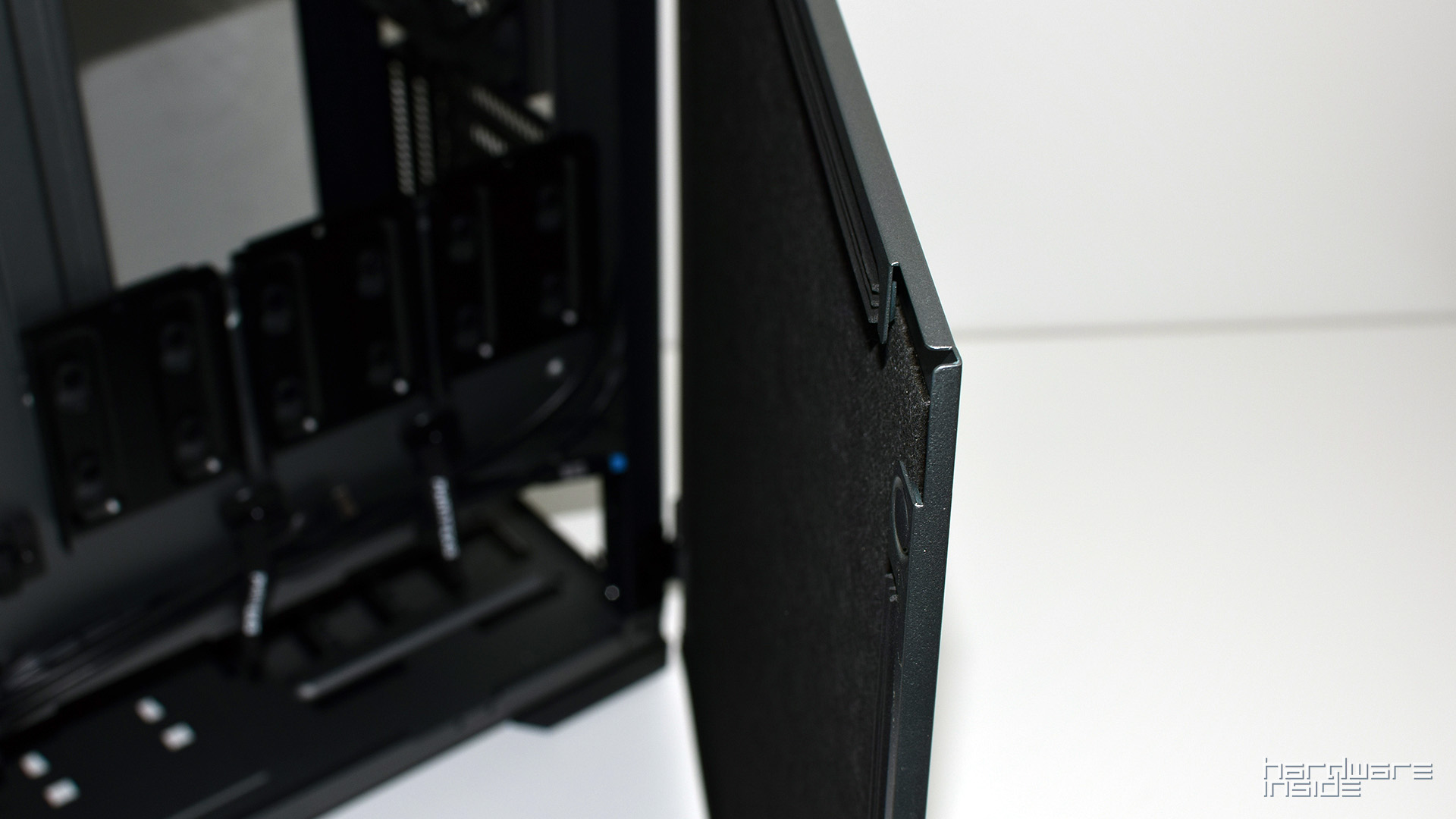 Phanteks P600s 13