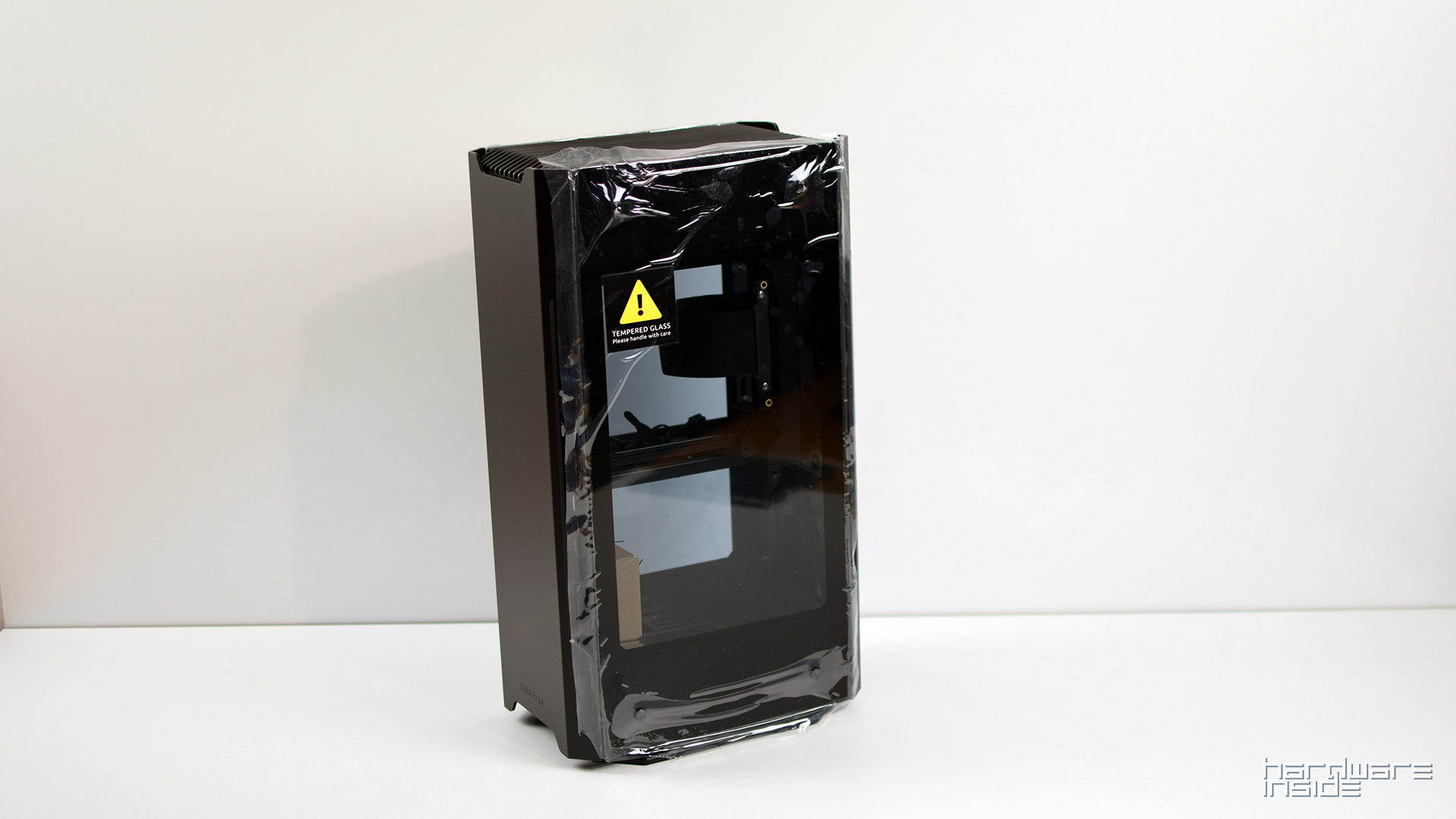 Phanteks Shift 03