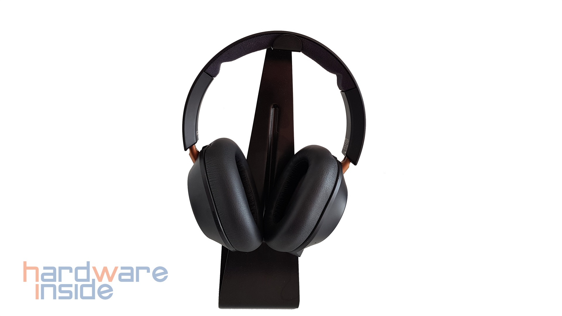 Plantronics BACKBEAT GO 810 - 8.jpg