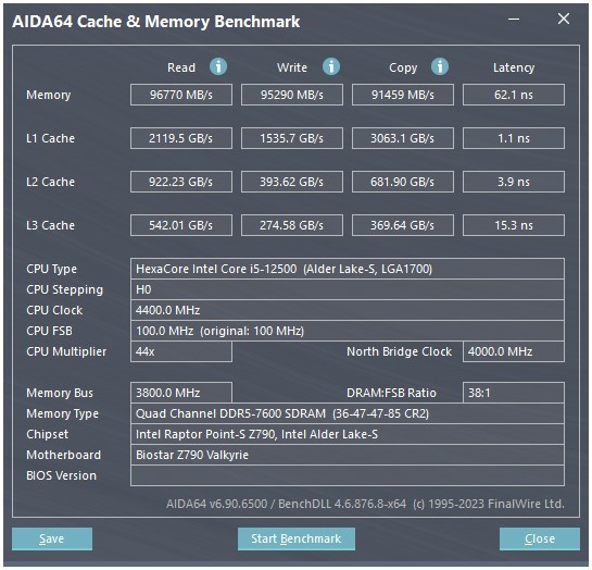 PREDATOR Hermes RGB DDR5 6800_Praxis_25.jpg