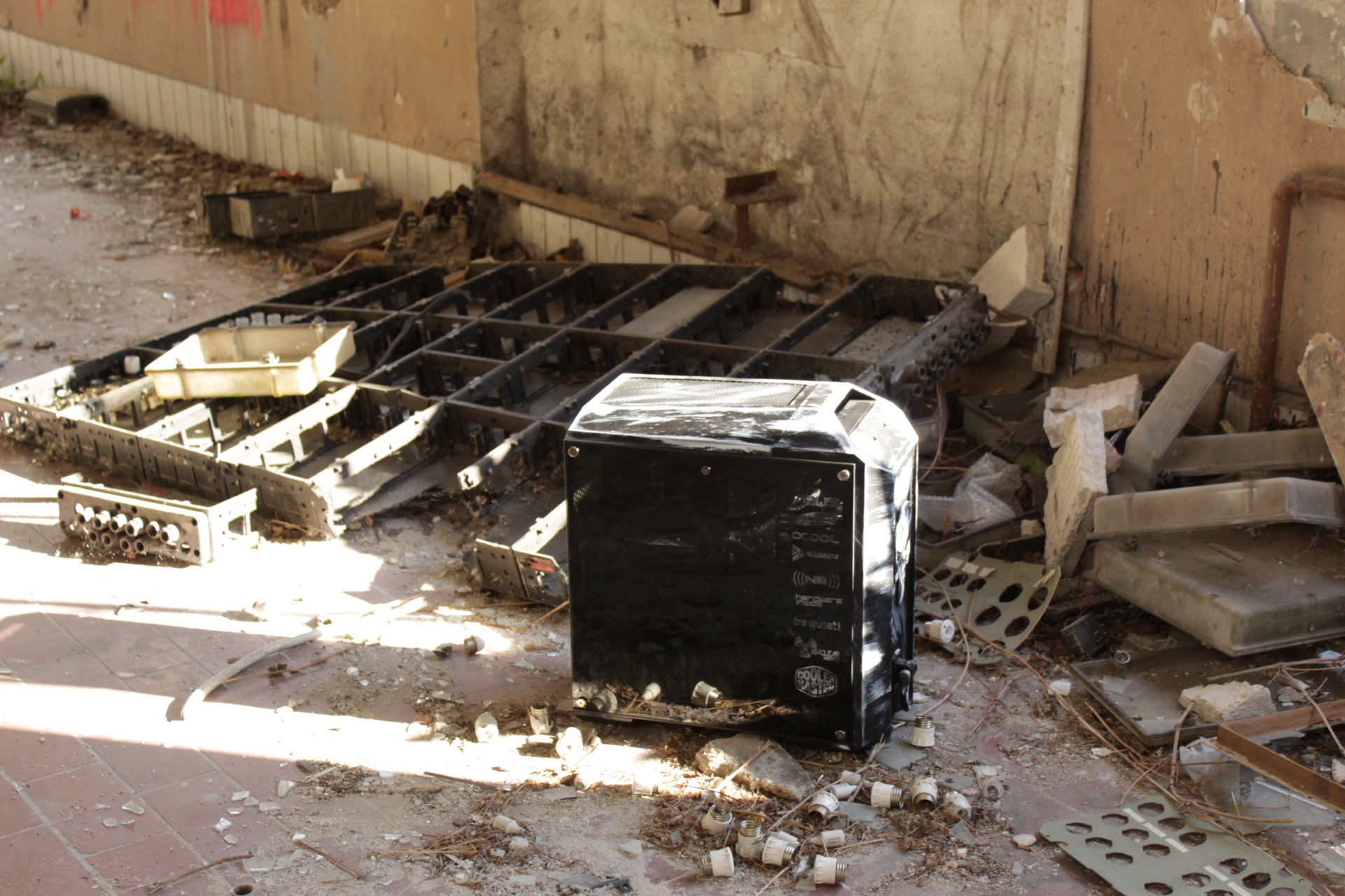 Punisher Mod / Coolermaster Mastercase Pro 5