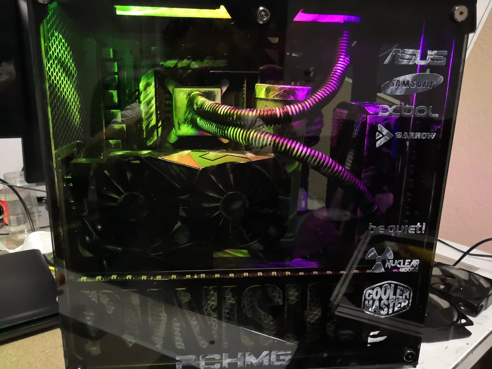 Punisher Mod / Coolermaster Mastercase Pro 5