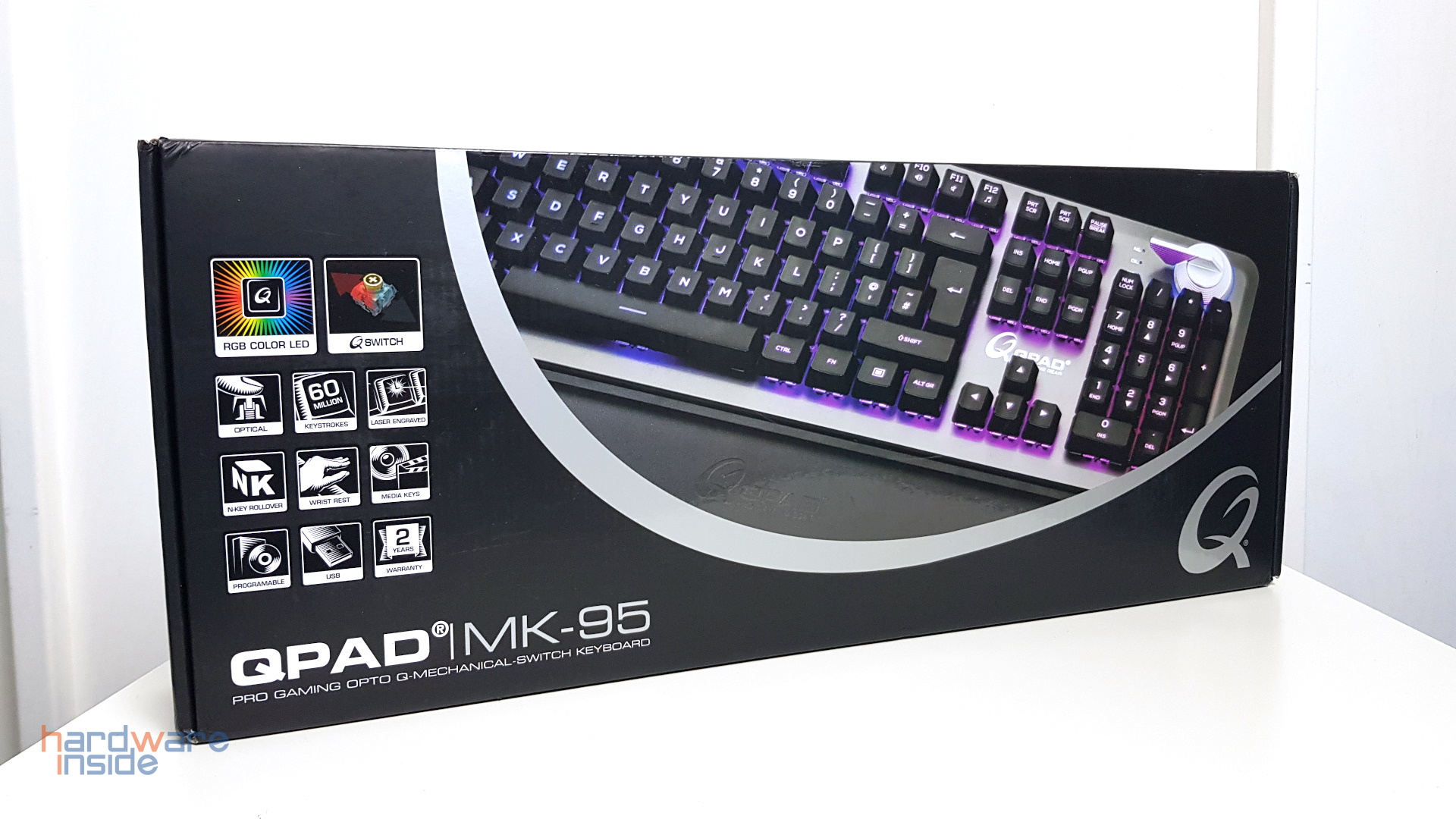 QPAD-MK95_Verpackung_1.jpg
