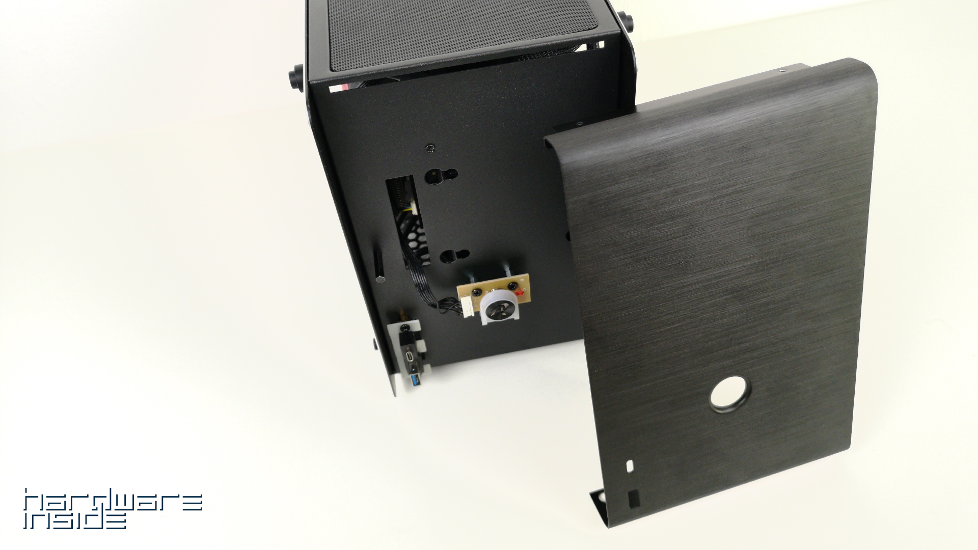 Raijintek Ophion Front 2