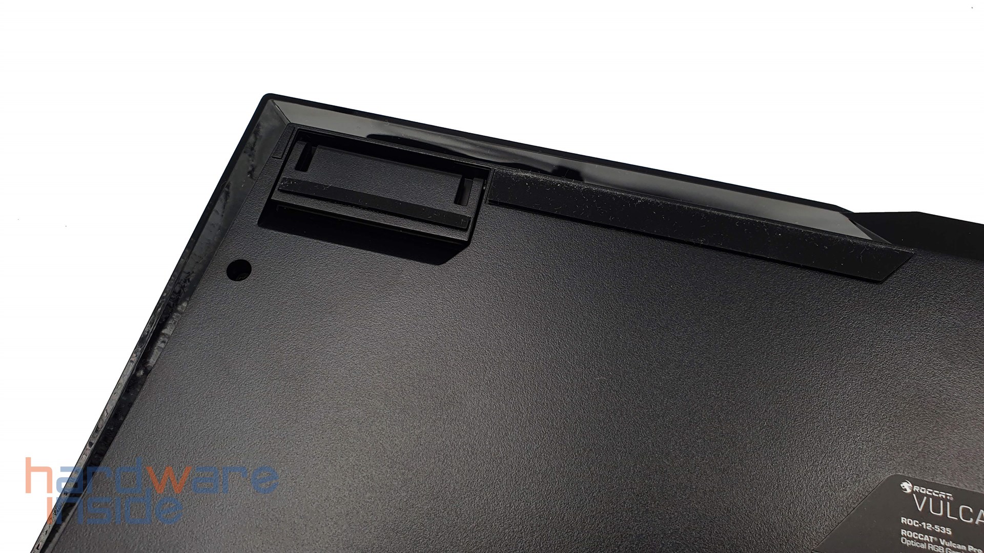 Roccat Vulcan Pro - 14.jpg