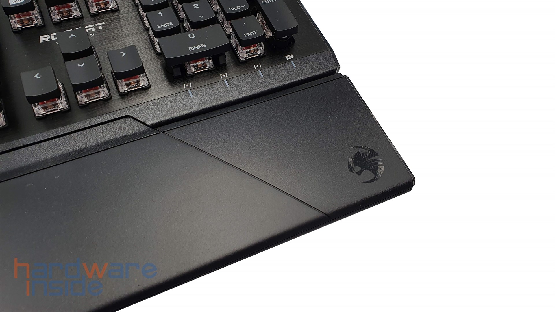 Roccat Vulcan Pro - 9.jpg