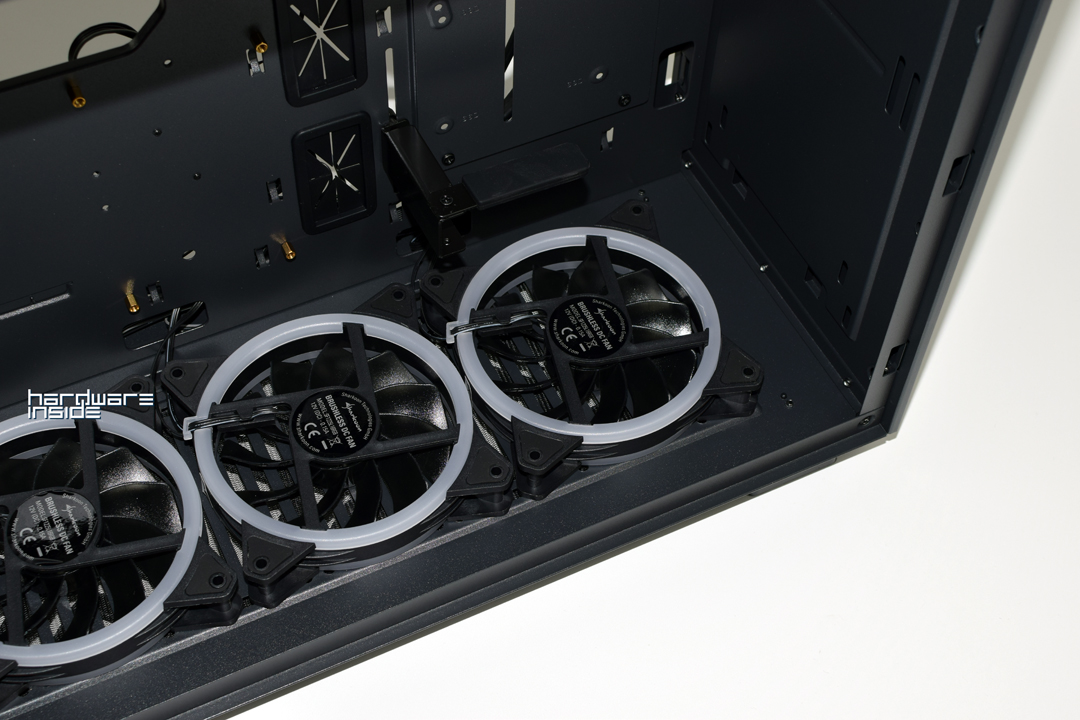 Sharkoon Pure Steel RGB 015