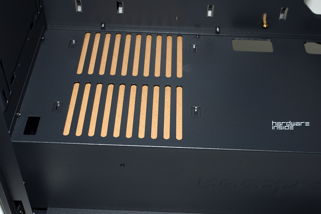 Sharkoon Pure Steel RGB 019