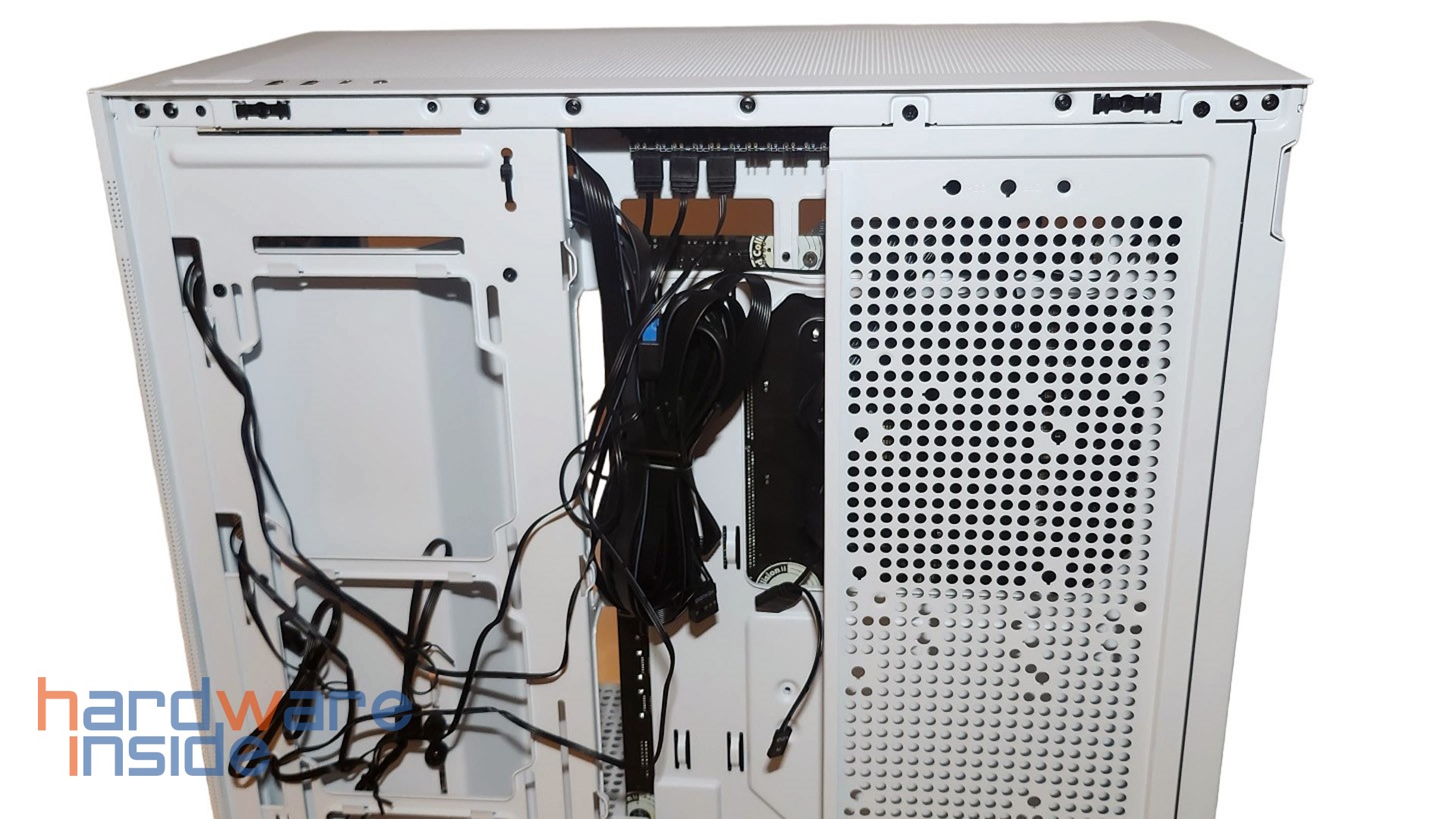 sharkoon-rbel-c50-rgb-rückseite (2).jpg