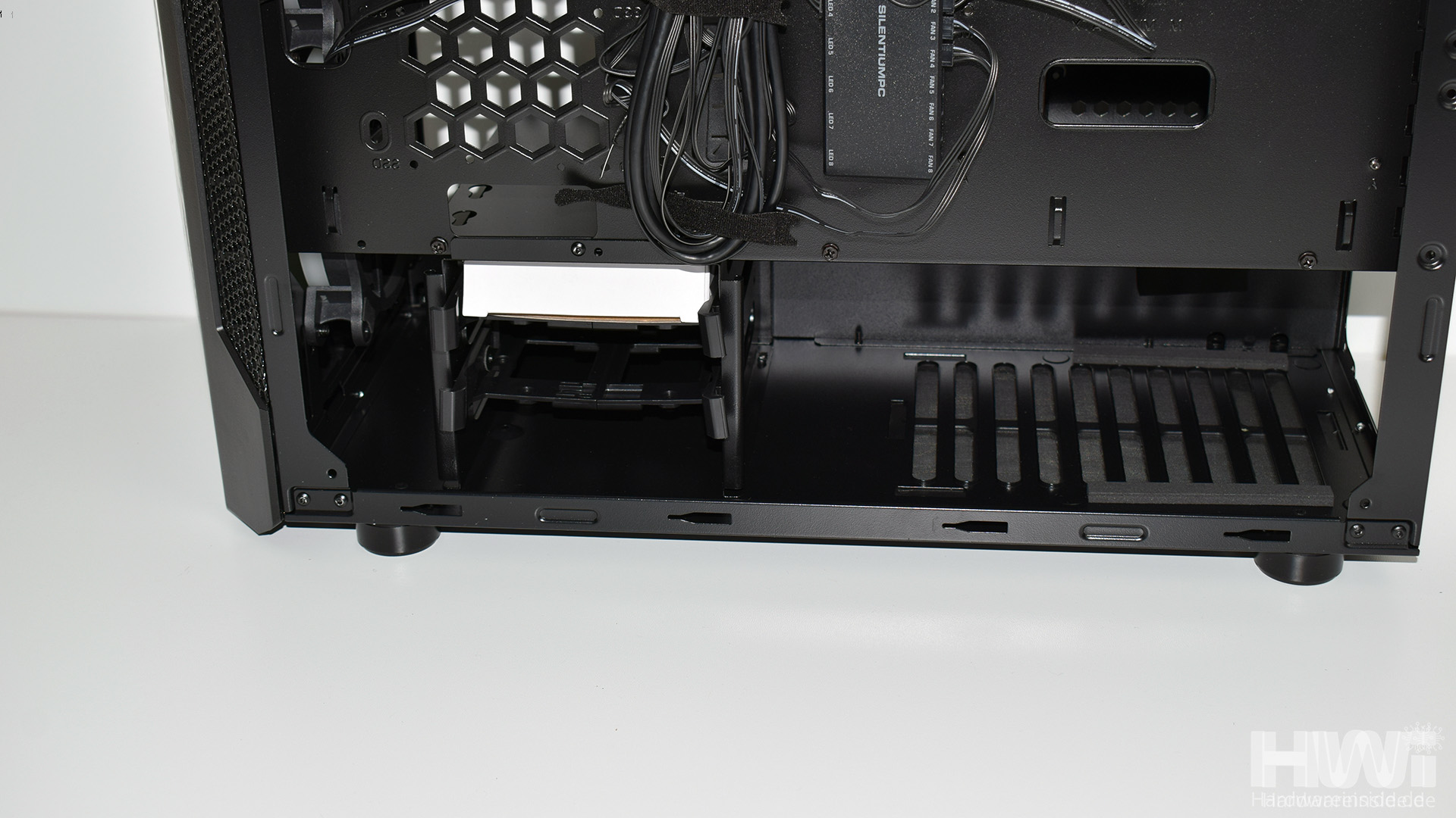 SilentiumPC ARMIS AR7X TG22
