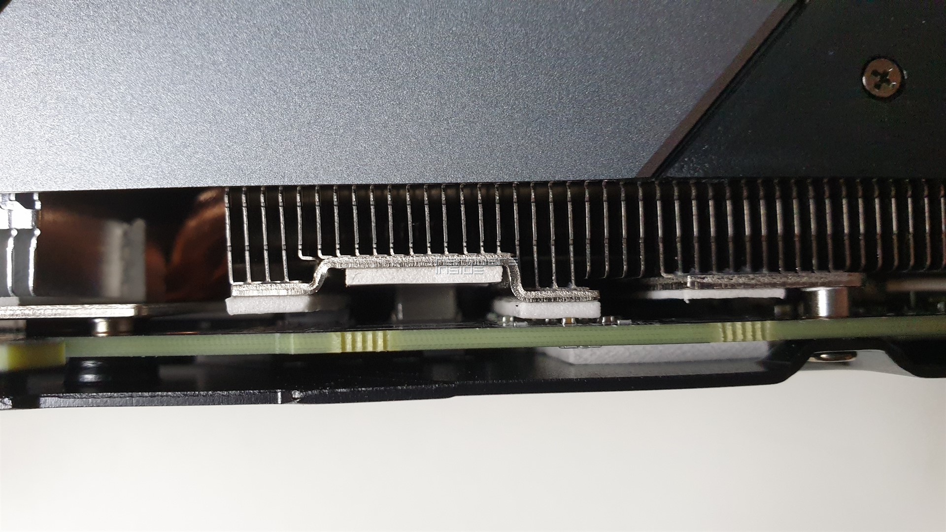Spannungsversorgung 2 GIGABYTE RTX 2060 GAMING PRO OC 6G