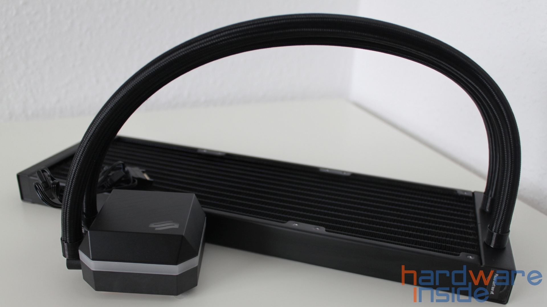 SPC_Navis_Evo_ARGB_360_Pumpe_Radiator.JPG