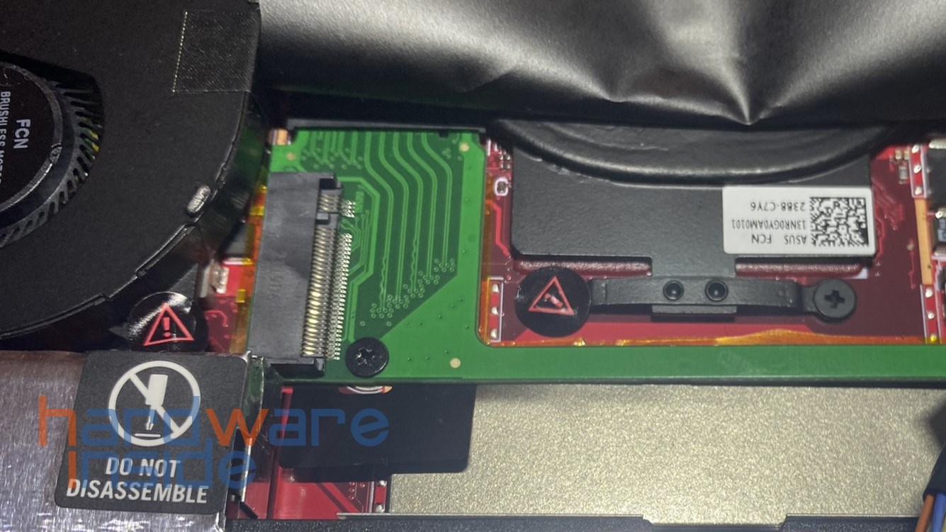 ssd-adapter-2230-2280-polyimid-folie-eingebaut (1).JPEG