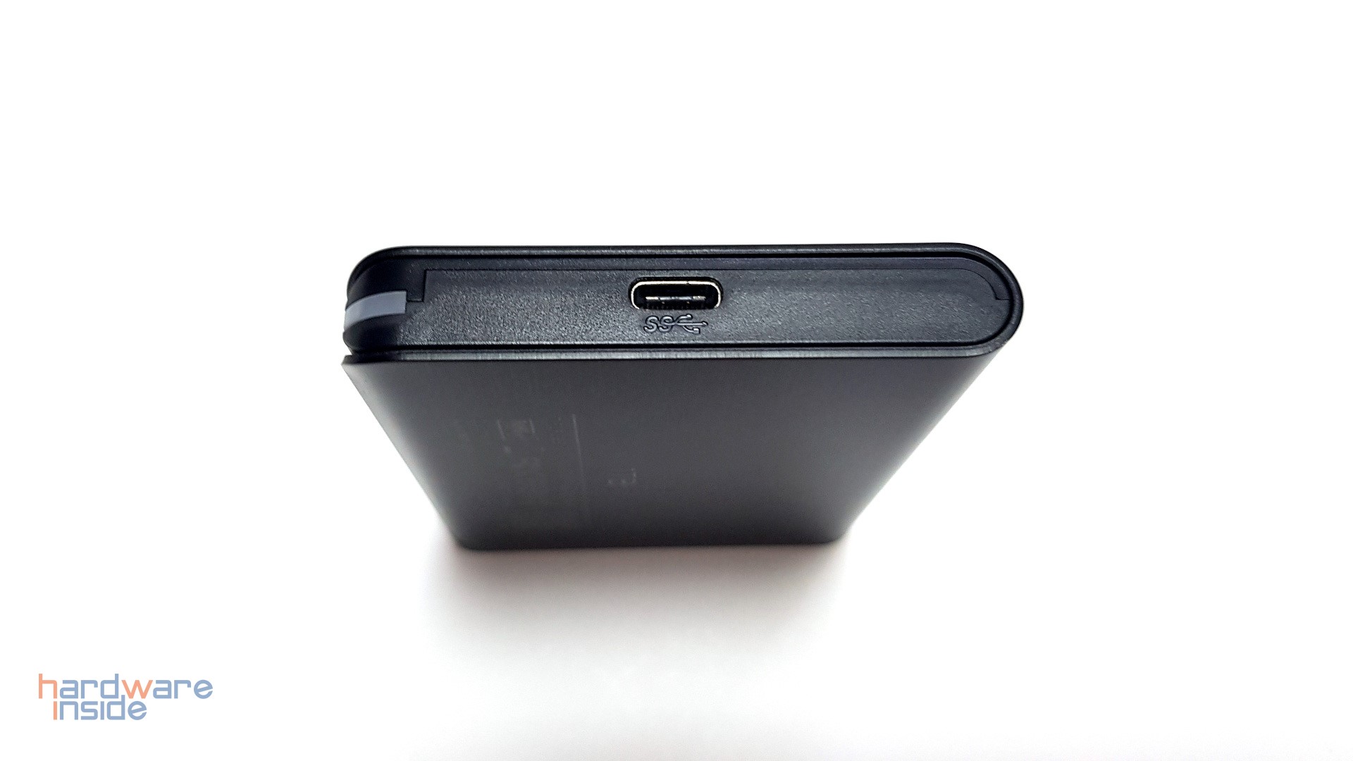 Teamgroup T-Force Treasure Touch RGB SSD - 7.jpg