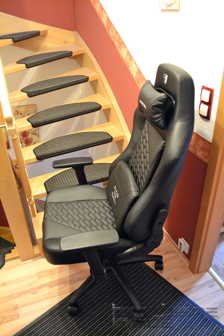 Tesoro F730