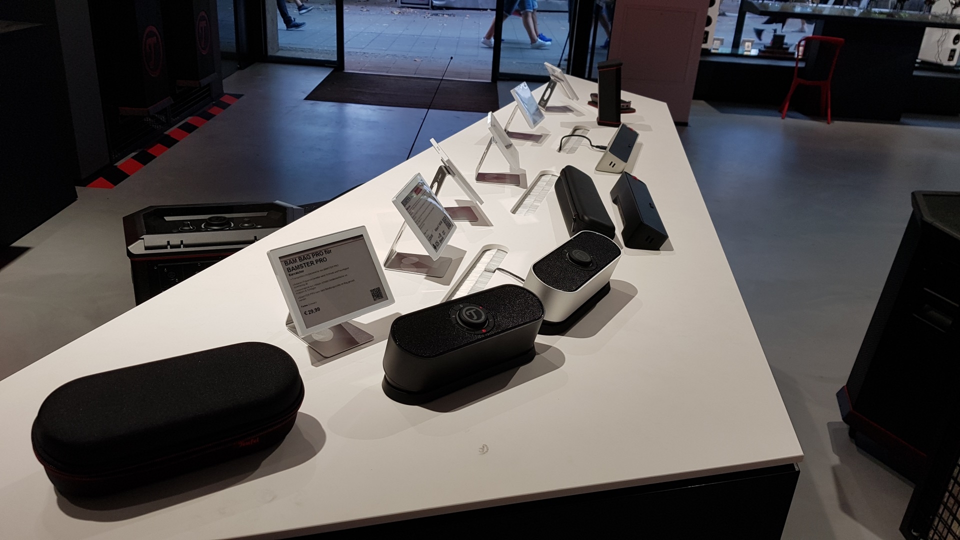 Teufel eröffnete heute seinen neuen Brand Store in Ruhrgebiet!