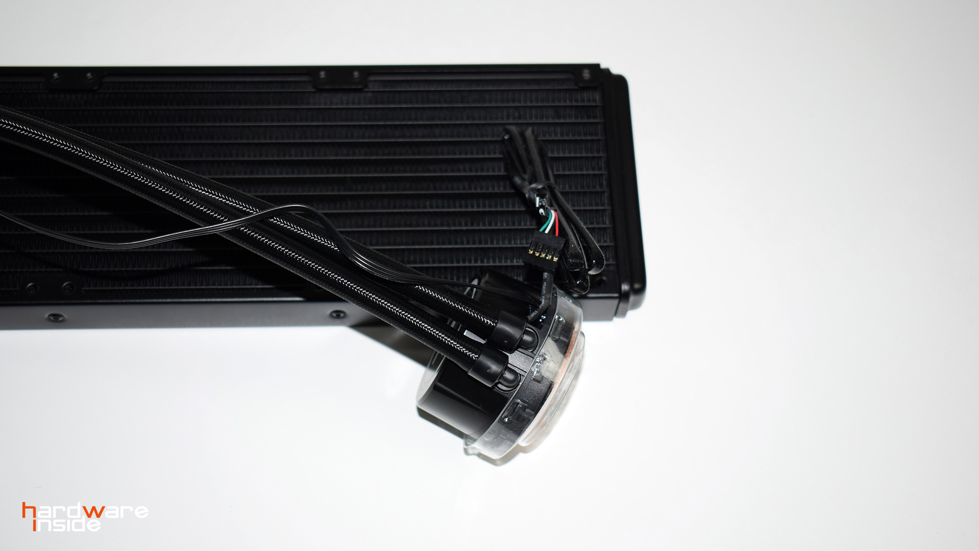 Thermaltake Floe DX RGB 360 TT Premium Edition 13.jpg