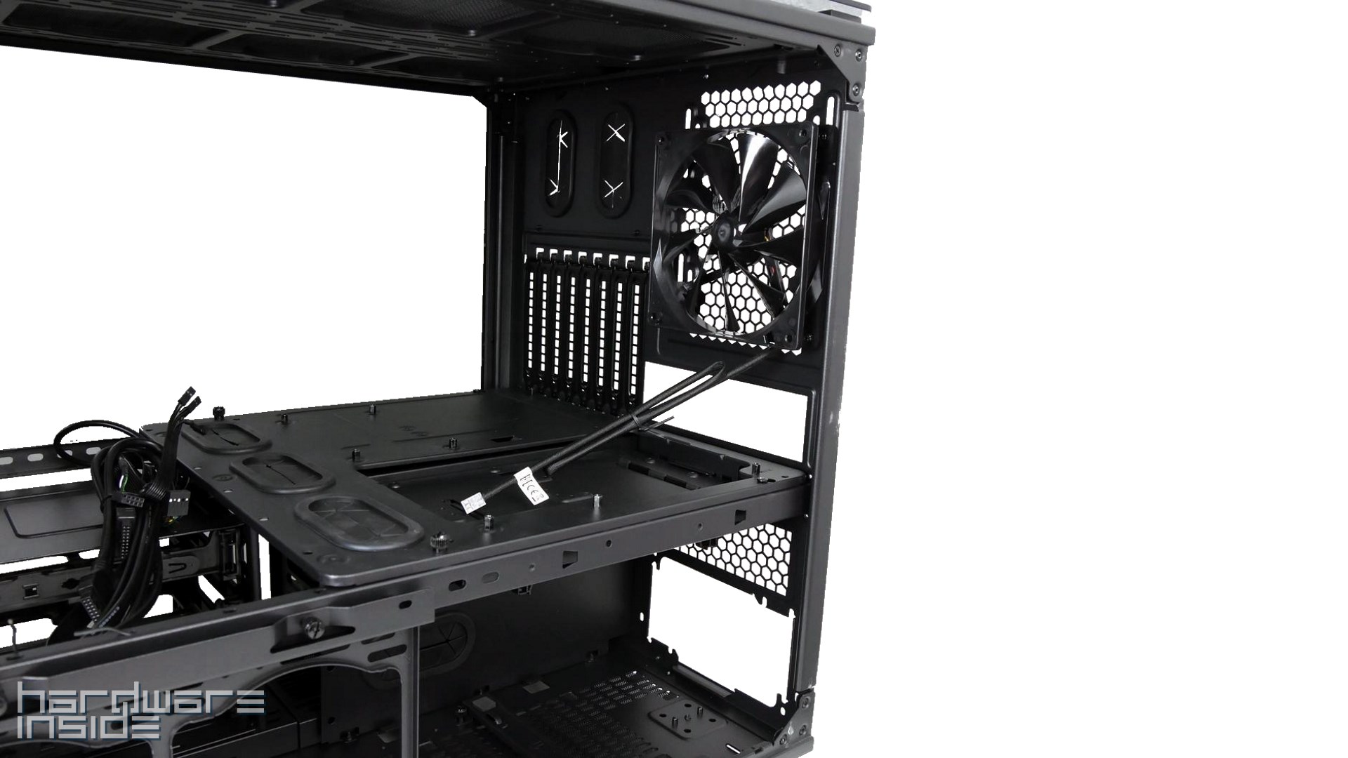Thermaltake - Level 20 XT Cube -  12