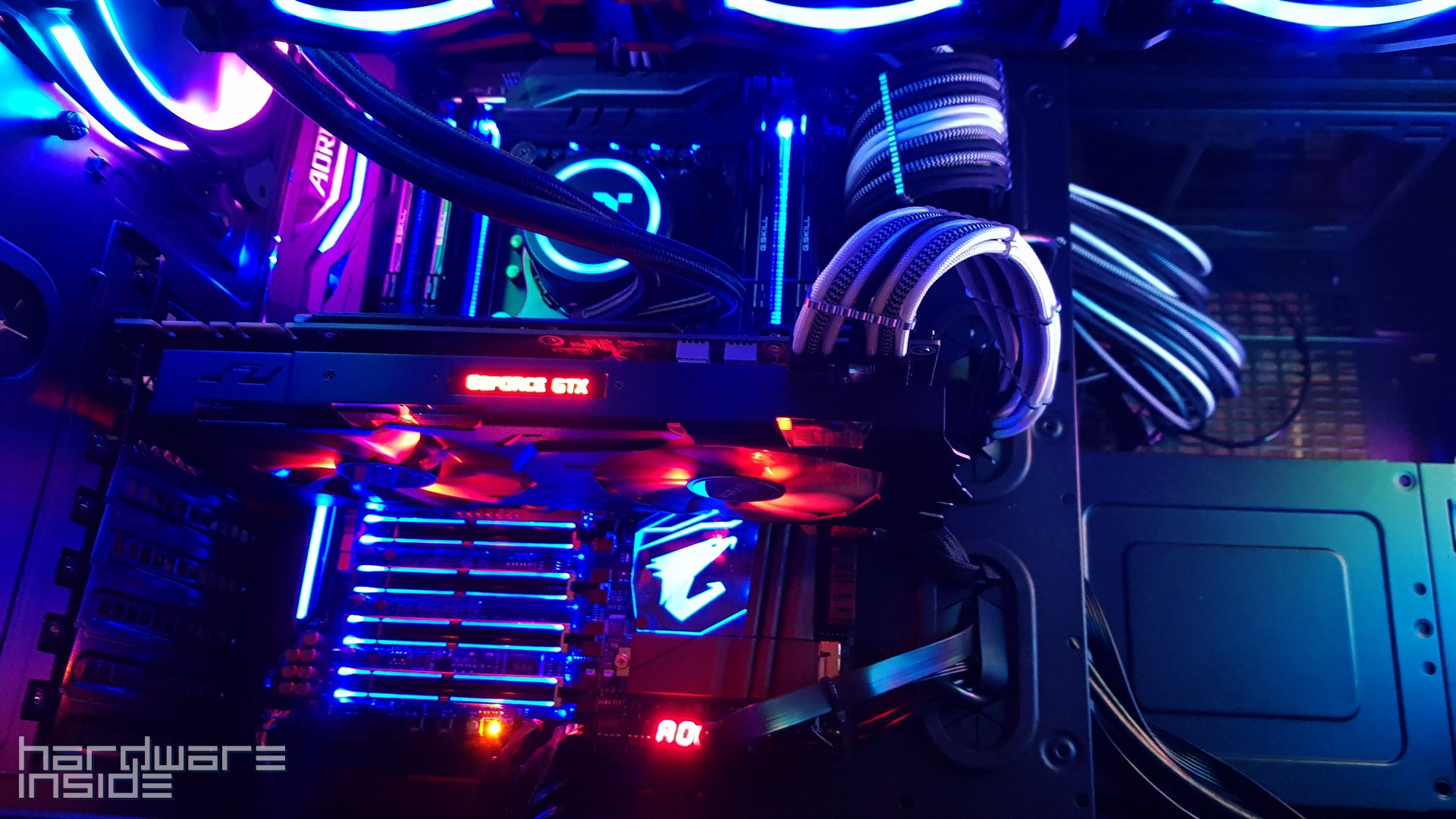 Thermaltake - Level 20 XT Cube -  7