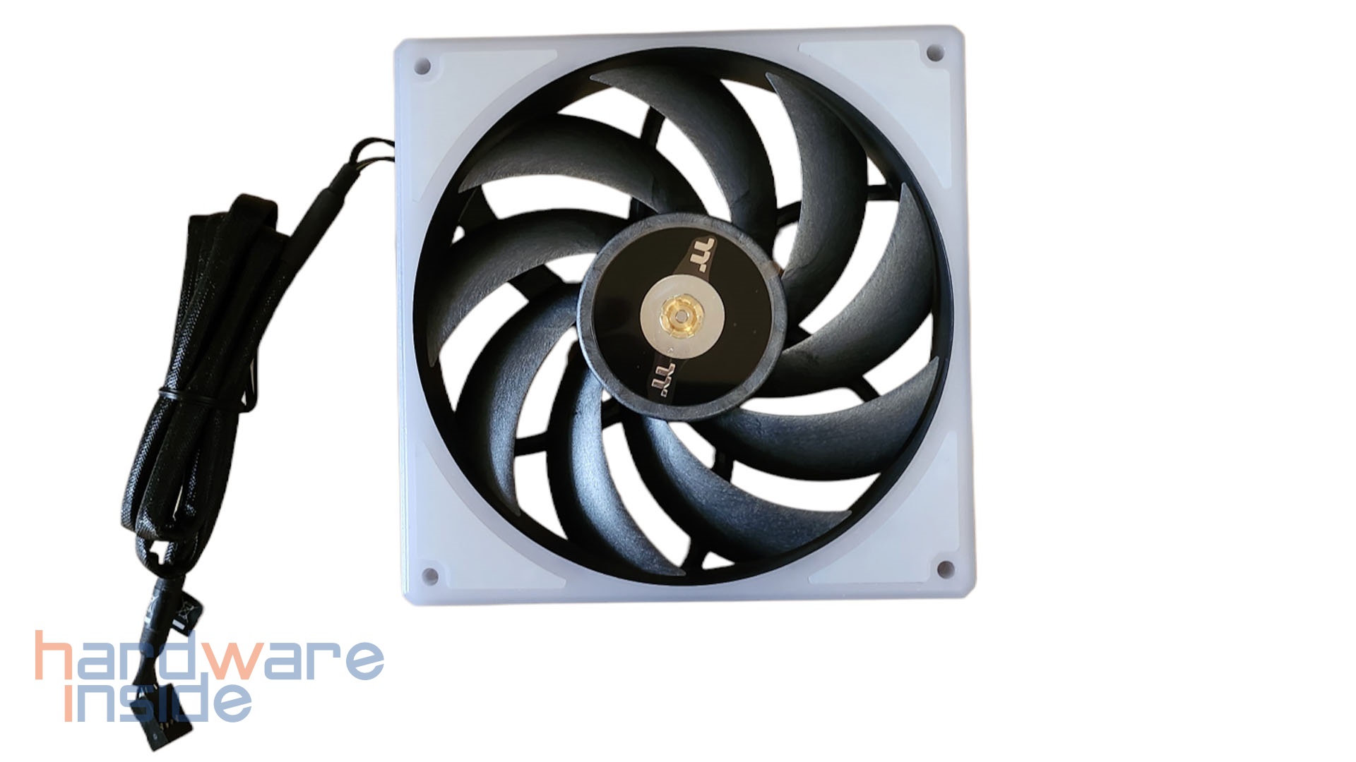 thermaltake-thoughliquid-ultra-280-rgb-details (5).jpg