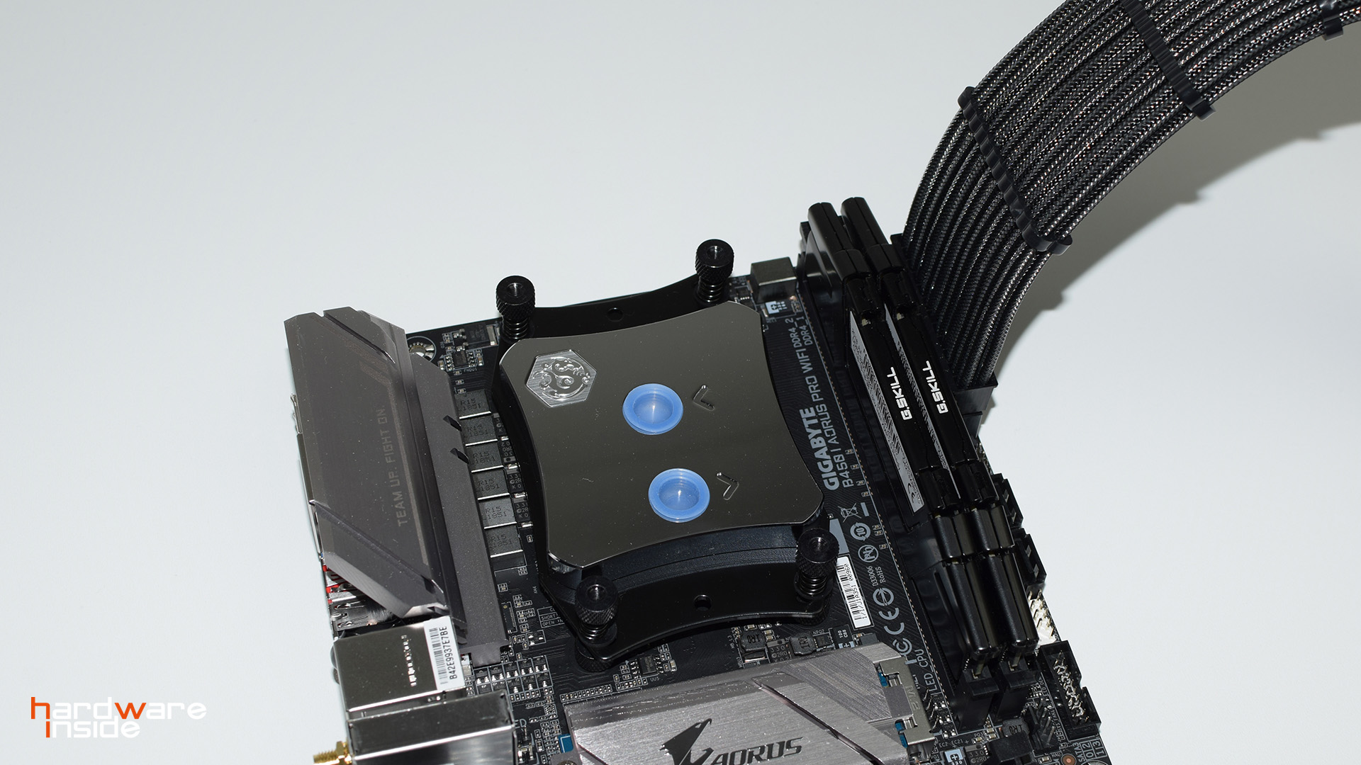 Touchaqua XYZ Reservoir mit Systembuild 53.jpg
