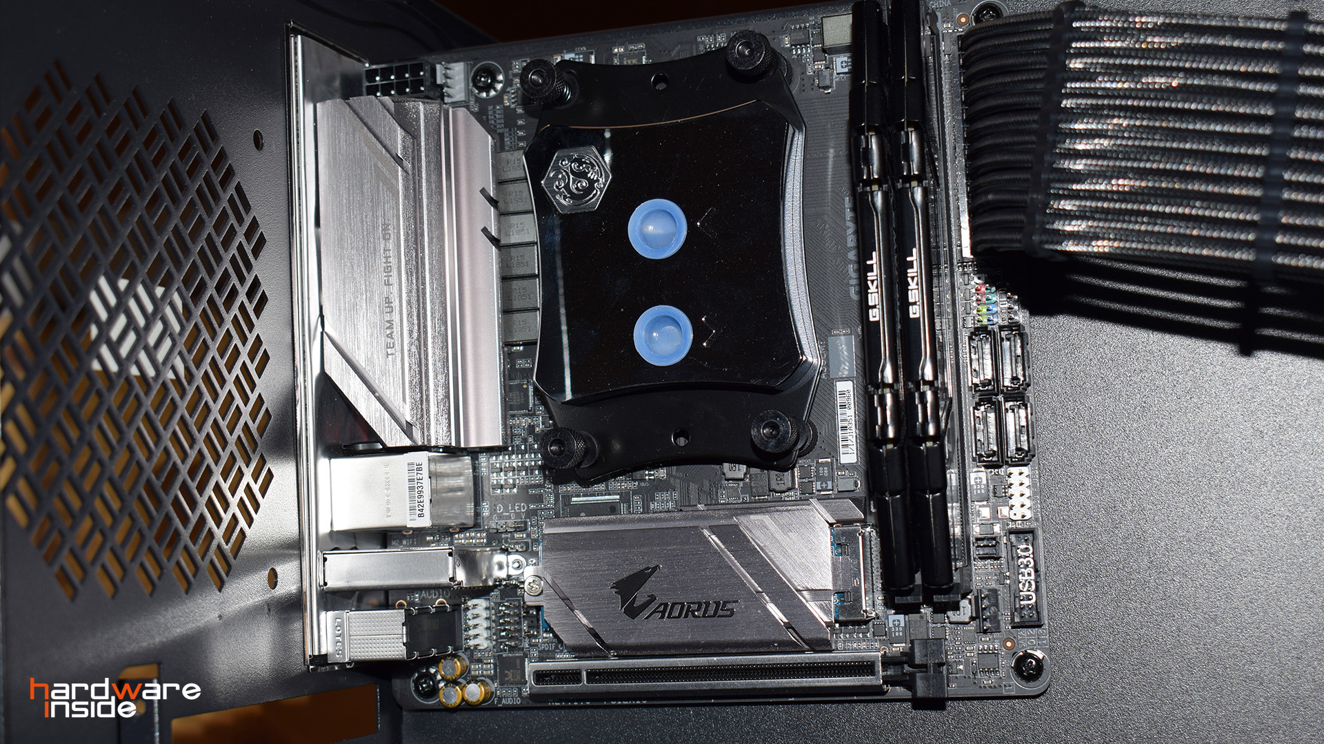 Touchaqua XYZ Reservoir mit Systembuild 56.jpg
