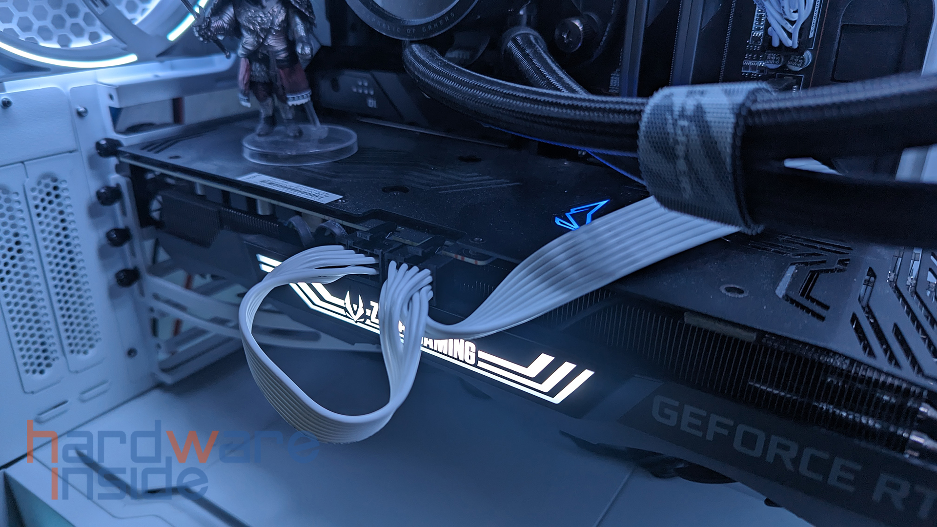 TT Toughpower GF3 Snow EInbau 2.jpg