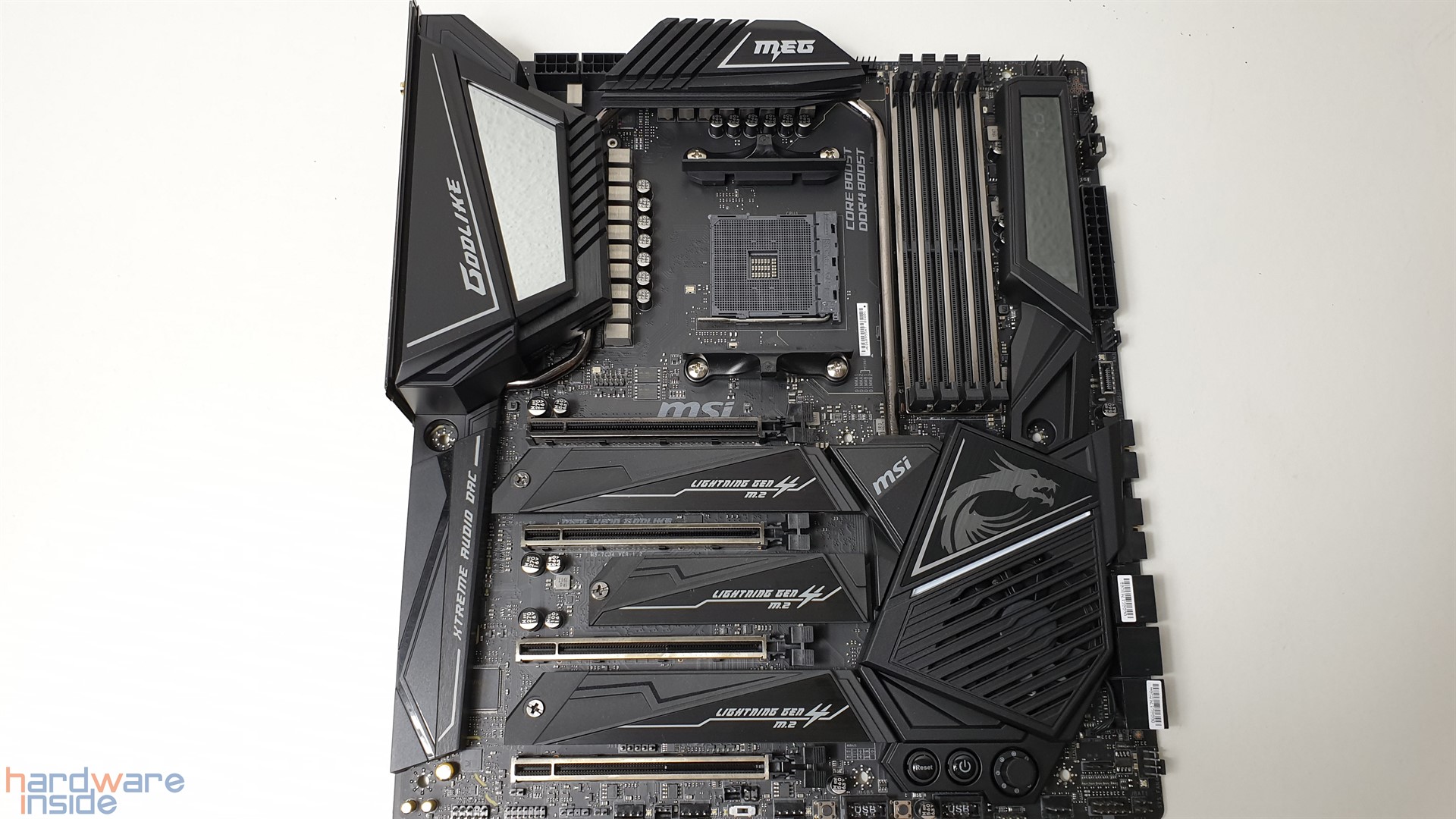 X570 GODLIKE.jpg