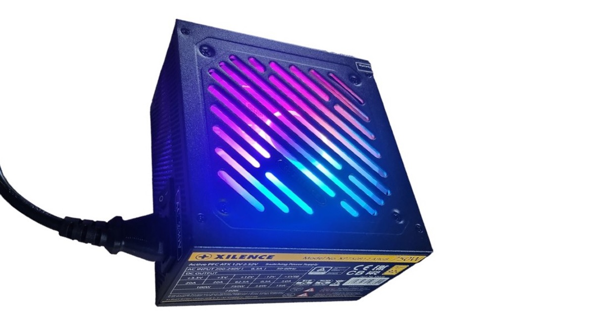 xilence-gaming-gold-argb-750w-titel.jpg